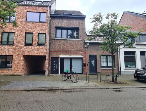                                         Handelsgelijkvloers te huur in Turnhout, € 1.000
