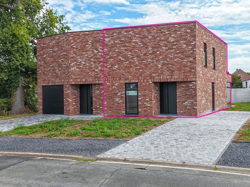 Huis te koop in Steenstortstraat 4A,
                    3582 Koersel