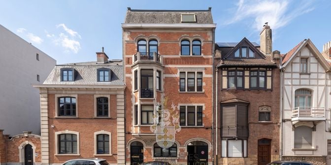 Appartement te koop in Rue Edith Cavell 63, 1180 Ukkel