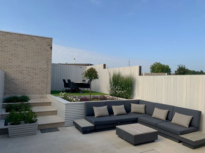 Maak uw bezoek aan deze woning nog eenvoudiger! Vul vooraf de huurdersfiche in en bezorg deze via e-mail aan verhuur@vastgoeddemeyer.be. Wij nemen ver