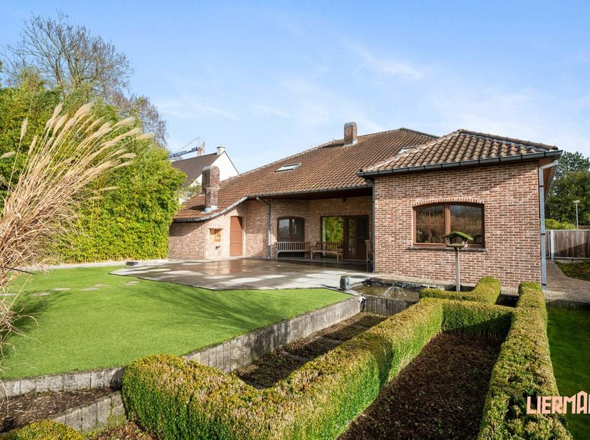Huis te koop in Blakmeers 66,
                    1790 Hekelgem