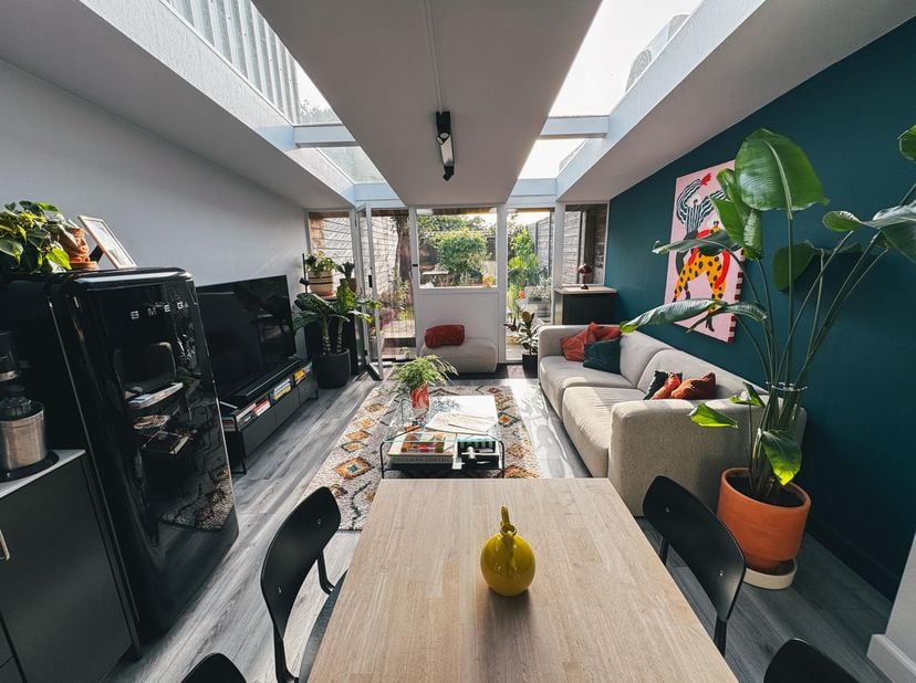 INSTAPKLARE EN LICHTRIJKE WONING MET GEZELLIGE TUIN IN KALKEN<br />
https://colmanstraat88.wixsite.com/tekoop<br />
​<br />
Deze instapklare woning in