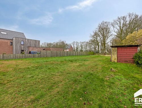                                         Terrain à bâtir à vendre à Olmen, € 185.000
