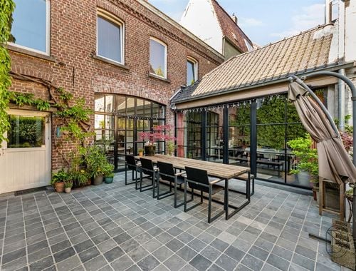                                         Woning te koop in Leupegem, € 949.900
