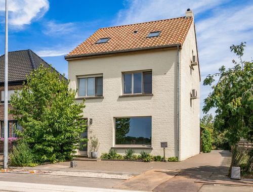                                         Eengezinswoning te koop in Noorderwijk, € 389.000
