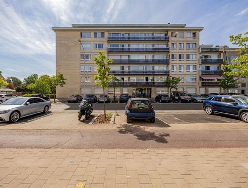                                         Appartement te koop in Hoboken, € 195.000
