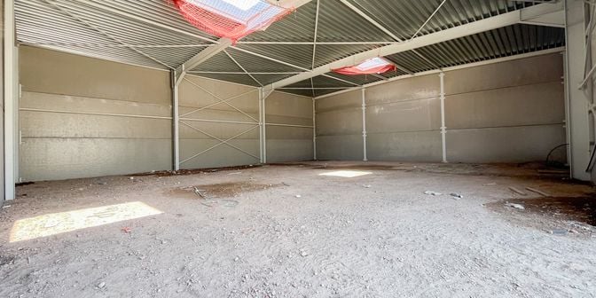 Bedrijfsvastgoed te koop in Lodderhoek bus 1.5, 8000 Brugge