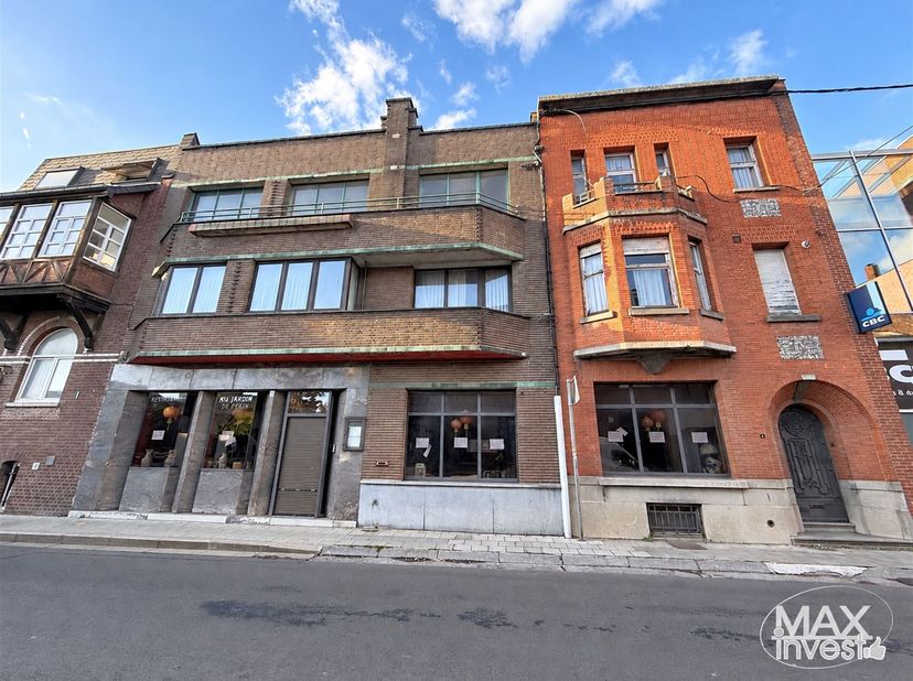 Huis te koop in Rue de la Station 9  bus 11,
                    7700 Moeskroen