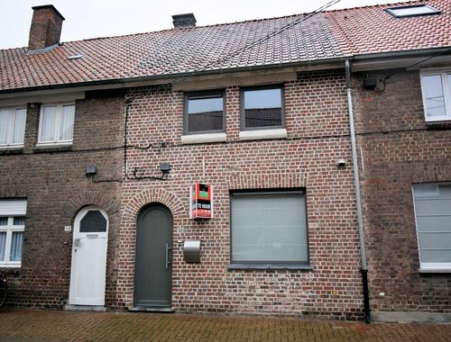                                         Maison à louer à Roeselare, € 780
