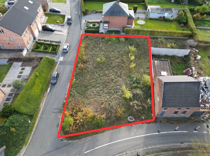 Terrain à vendre
                    à 3400 Landen