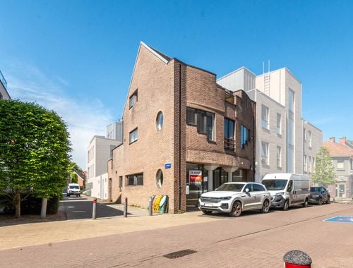                                         Usage mixte à vendre à Schelle, € 475.000
