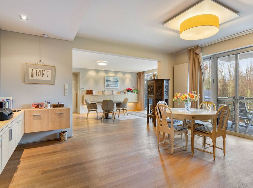 Verhuurd appartement te koop in residentie Elsdonck te Wilrijk. <br />
<br />
De huurovereenkomst kan door de eigenaar niet opgezegd worden om het zel