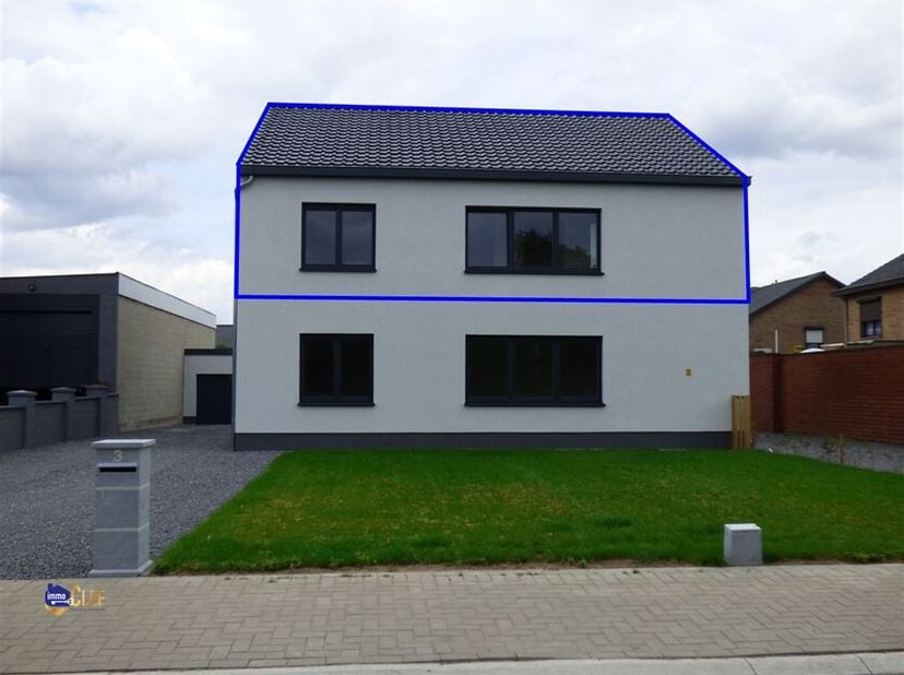 Energiezuinige nieuwbouw duplex-appartement 4 slaapkamers te huur Sint-Truiden, energetisch verbouwd.  <br />
Een nieuwbouw duplex-appartement aan de