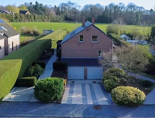                                         Villa te koop in Vellereille-les-Brayeux, € 395.000
