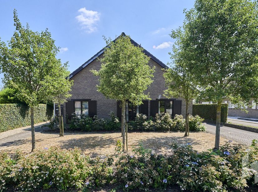 Maison à vendre à Ruiterijstraat 32,
                    3920 Lommel