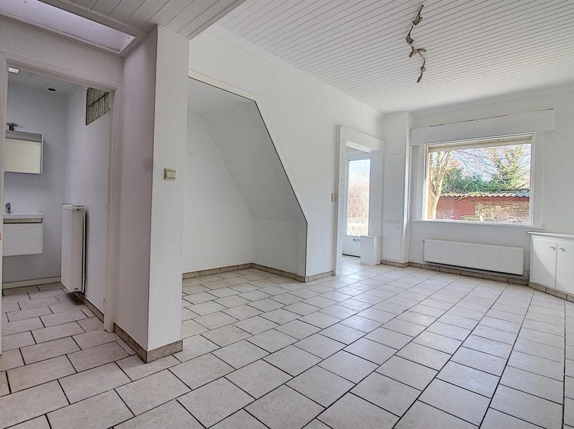 Huis te huur
                    in 7700 Moeskroen