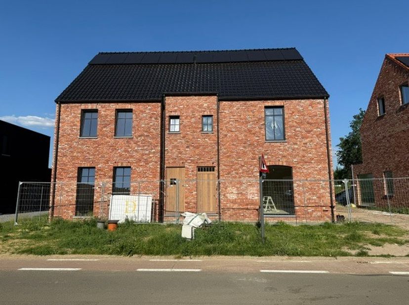 Maison à louer
                    à 3583 Paal