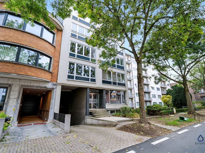 Appartement te koop in Parklaan 26 bus 3,
                    9300 Aalst