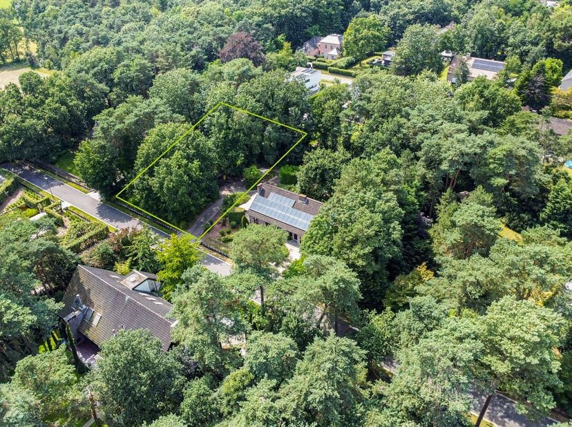 Terrain à vendre
                    à 2440 Geel