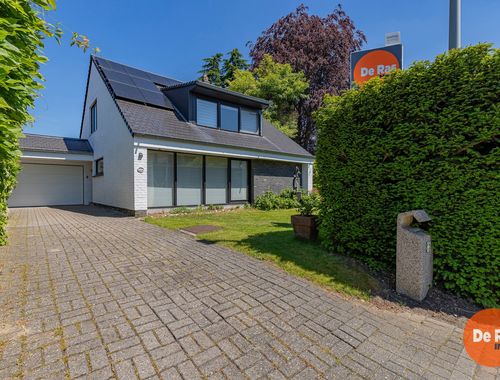                                         Villa te koop in Nieuwerkerken, € 489.000
