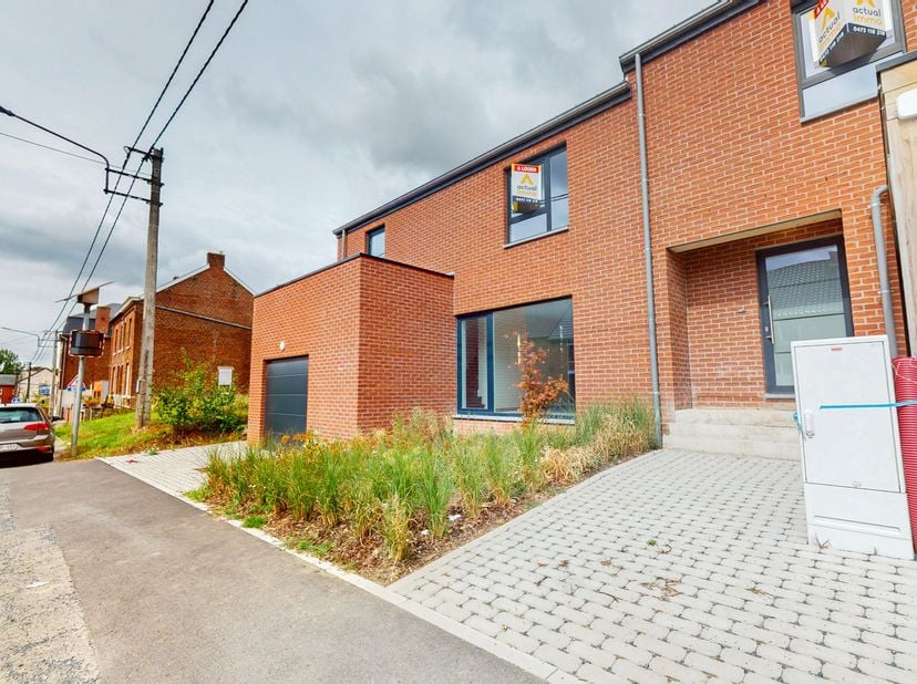 Huis te huur
                    in 6567 Merbes-le-Chateau