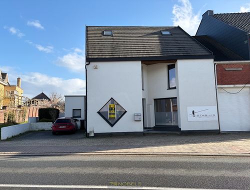                                         Commercieel Gebouw te huur in Haaltert, € 800

