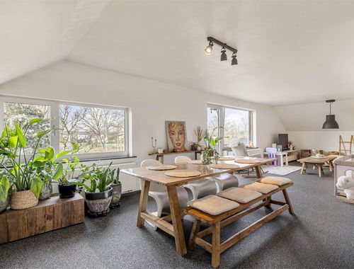                                         Duplex à vendre à Beringen, € 335.000
