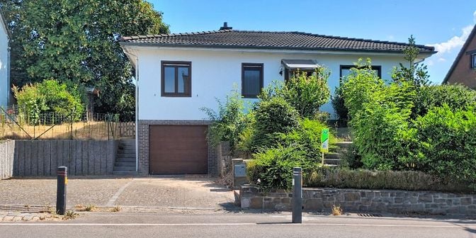 Maison à vendre à Kirchstraße, 4730 Hauset