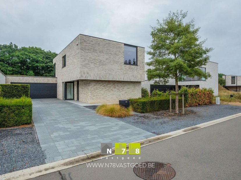 Maison à vendre
                    à 3650 Lanklaar