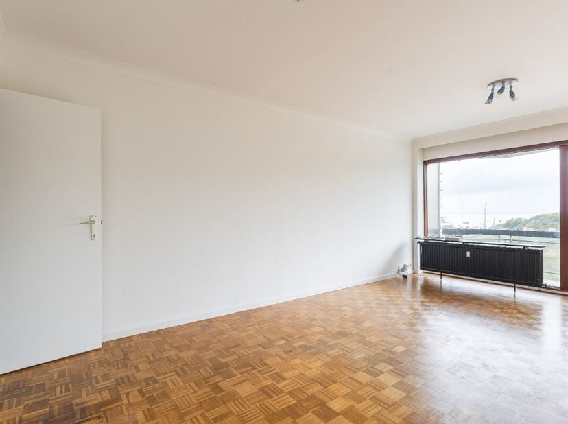 HUREN | Charmante studio met ruim terras en duinenzichtDeze charmante studio is gelegen op de 3° verdieping van de stijlvolle residentie "Poseidon" te