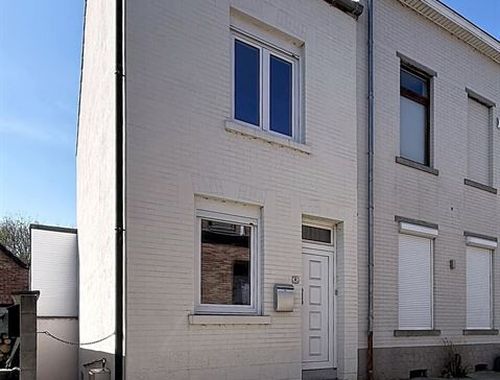                                         Woning te koop in Braine-l'Alleud, € 295.000
