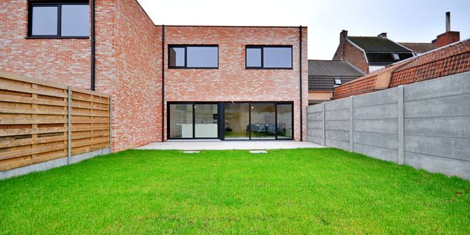 Huis te koop in Huttegemstraat 2, 8580 Avelgem