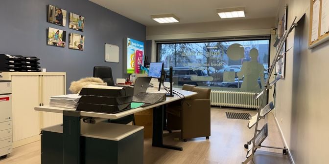 Bien professionnel à louer à Olmstraat 36 boîte 1, 8790 Waregem