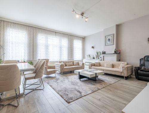                                         Gemengd gebruik te koop in Gent, € 549.500
