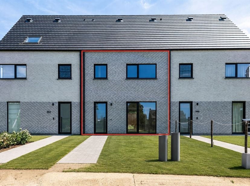 Huis te koop
                    in 2520 Emblem