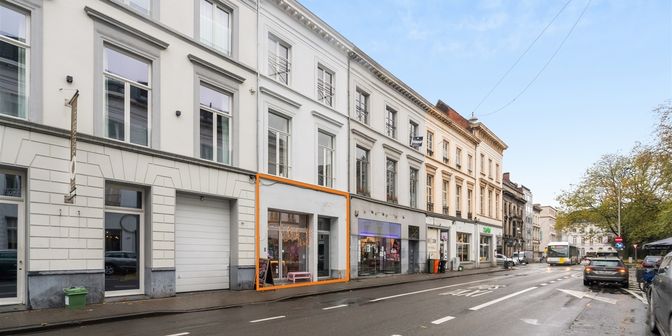 Bien professionnel à vendre à Zuidstationstraat 8, 9000 Gent