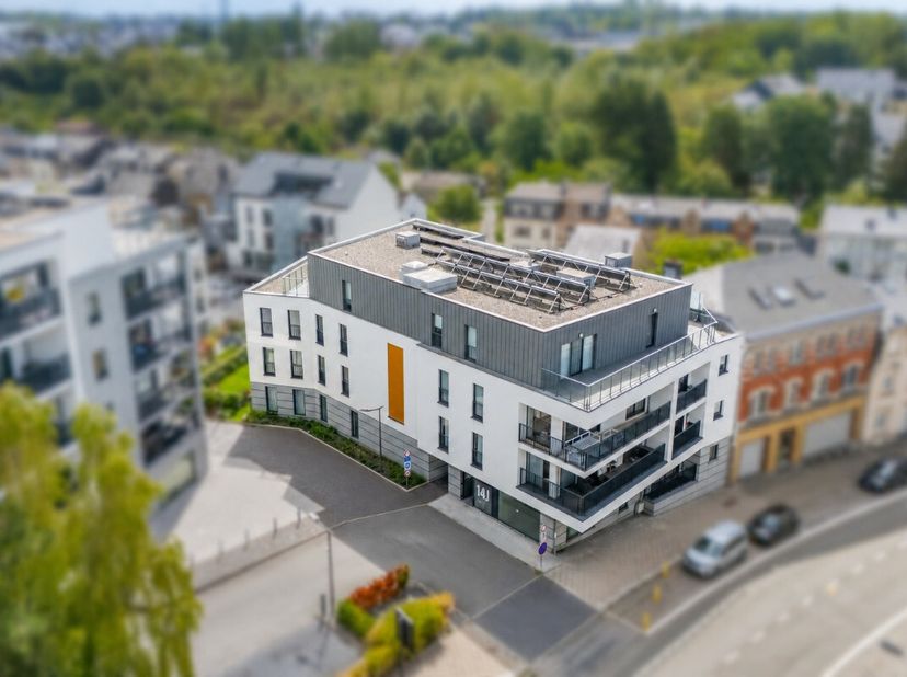 Appartement te koop in Rue Zénobe Gramme 14 J12,
                    6700 Arlon
