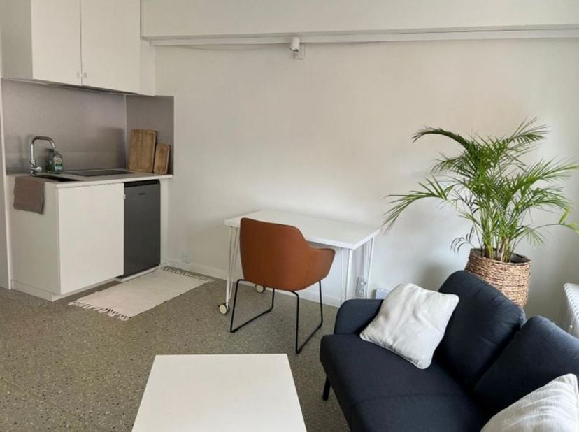 De ligging van residentie Lavorenberg is ideaal voor wie wil genieten van alles wat Leuven te bieden heeft. Op loopafstand bevinden zich tal van gezel