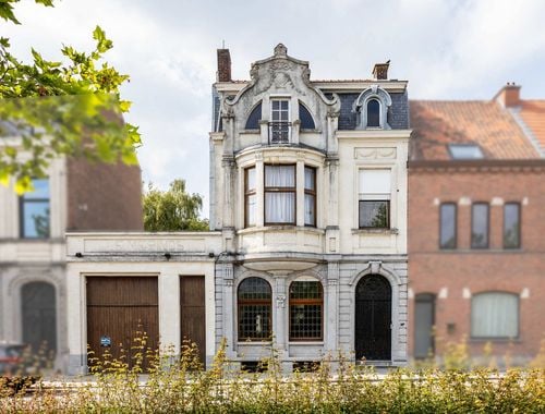                                         Woning te koop in Ronse, € 625.000
