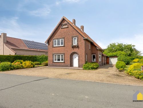                                         Woning te koop in Neeroeteren, € 209.000
