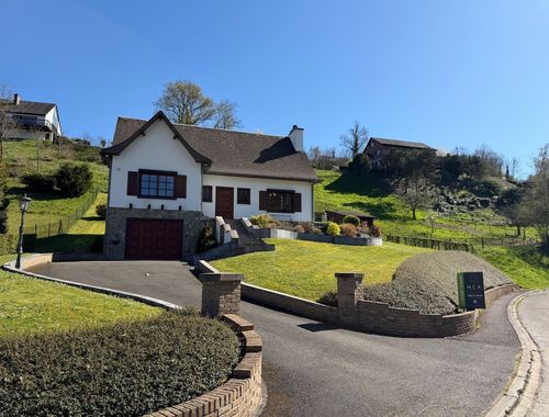                                         Woning te koop in Anseremme, € 420.000
