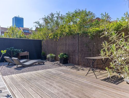                                         Loft à vendre à Anderlecht, € 300.000
