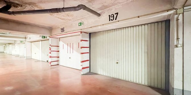 Garage à vendre à 1000 Bruxelles