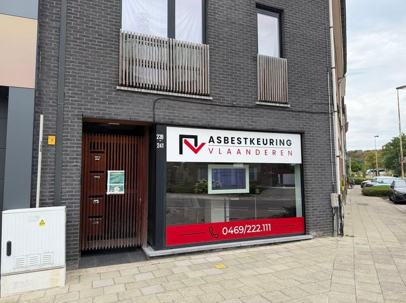 Bedrijfsvastgoed te huur in Maasfortbaan 24,
                    2500 Lier