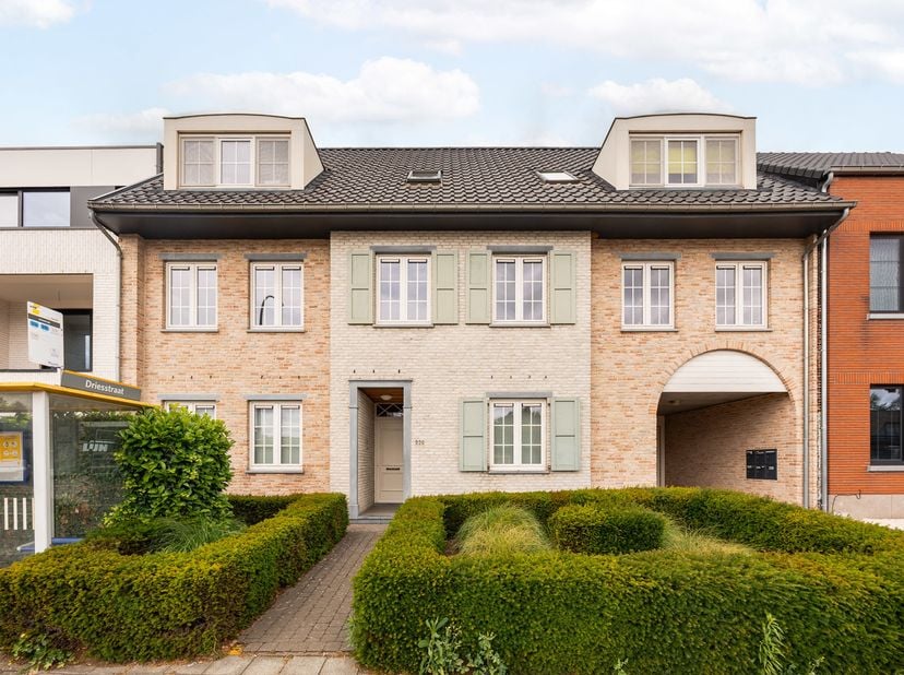 Voor verdere info of een vrijblijvende waardebepaling van uw eigendom: pieter.buedts@homixx.be of 016 199 347.<br />
Bent u op zoek naar een gezellig,