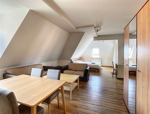                                         Studio met slaaphoek te koop in Sint-Lambrechts-Woluwe, € 295.000
