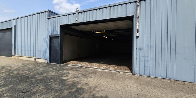 Bien professionnel à louer à Bedrijfsstraat 21, 3500 Hasselt