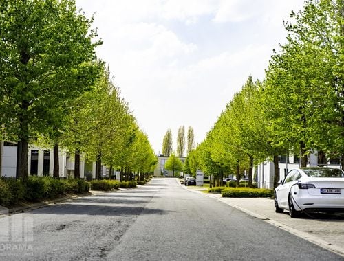                                         Bâtiment d’entreprise à louer à Zaventem, € 6.666
