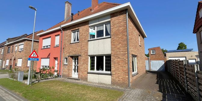Huis te koop in Pierre Debbautstraat 16, 8200 Sint-Michiels