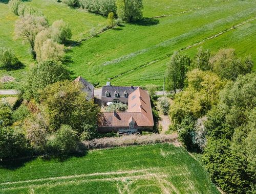                                         Woning te koop in Vloesberg, € 995.000
